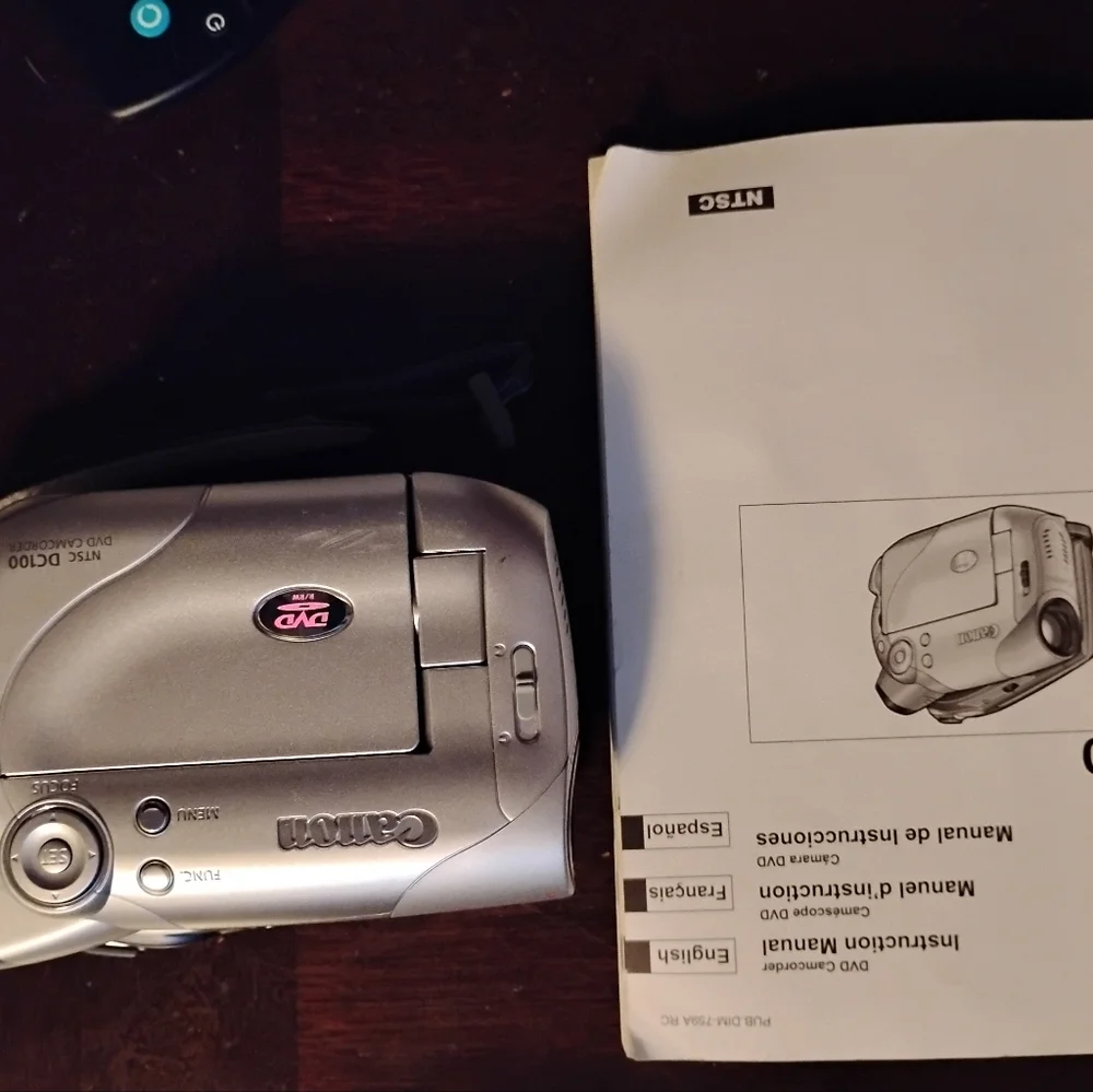 Canon DC100 Silver DVD Camcorder Set